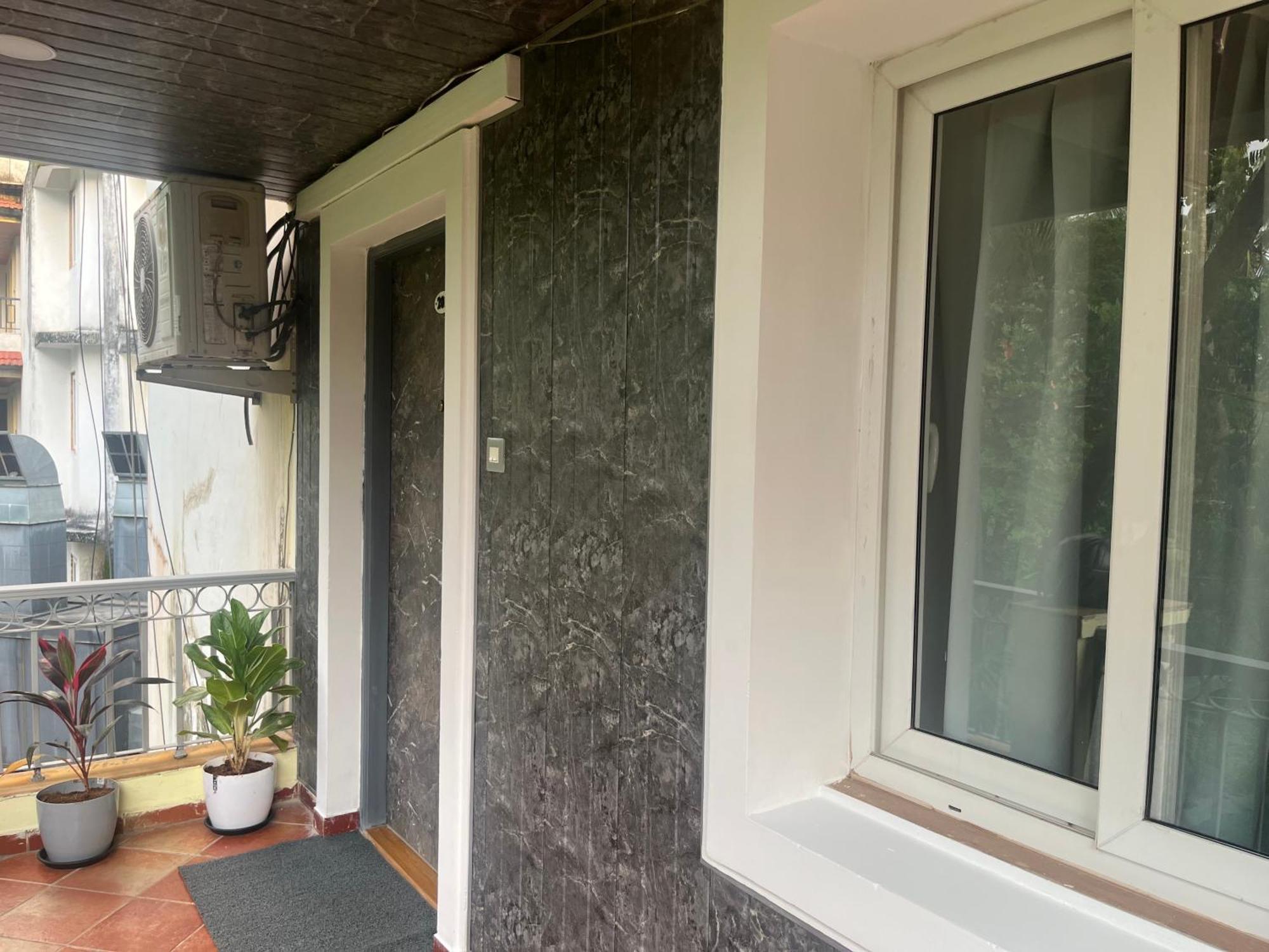 Areia De Goa, Comfort Stay Apartment Near Baga Beach Exteriör bild